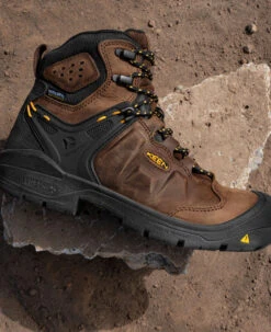 Keen Women's Dover 6" Waterproof Boot (Carbon-Fiber Toe) | Dark Earth/Black -Keen 1024210 PDP RightImage