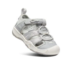 Keen Toddlers' Moxie Sandal | Silver 8 Keen Toddlers' Moxie Sandal | Silver -Keen 6ca8438084b39a35bfa7421468dbf7f147ca1563