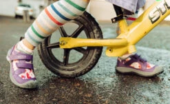 Keen Big Kids' Speed Hound | Blue Depths/Black 15 Keen Big Kids' Speed Hound | Blue Depths/Black -Keen KidsSpeedHoundPDPLifestyle1Kids1026214 aa69e606 d115 4140 9544 b136a6e149d6