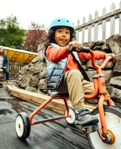 Keen Little Kids' Speed Hound | Black/Camo -Keen KidsSpeedHoundPDPLifestyle2Kids1026194 d995cd95 8e50 41a8 b135 1a97c932847c