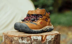 Keen Big Kids' Ridge Flex Waterproof Boot | Bison/Red Carpet -Keen RidgeFlexPDPLifestyle1Kids 1