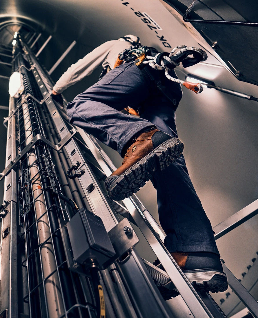 Keen Men's Camden 6" Waterproof Boot (Carbon-Fiber Toe) | Leather Brown/Black 8 Keen Men's Camden 6" Waterproof Boot (Carbon-Fiber Toe) | Leather Brown/Black - Image 8