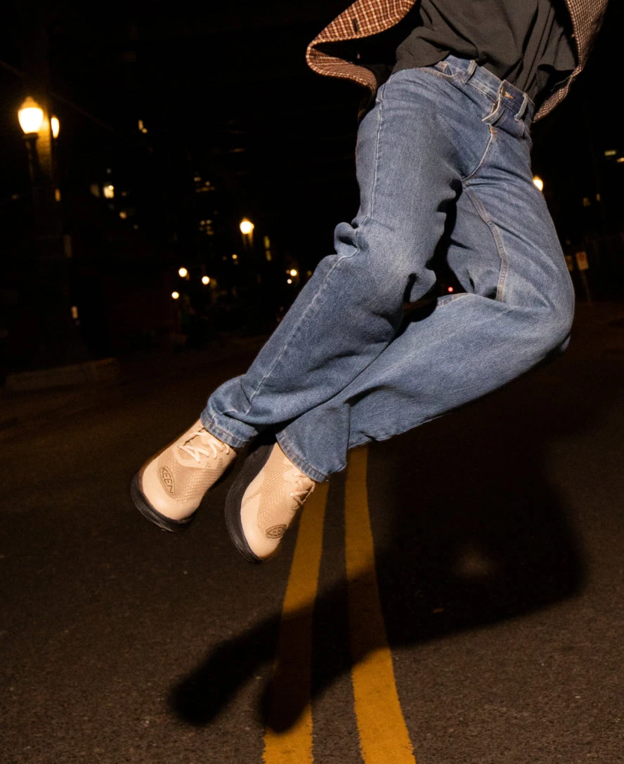 Keen Women's WK400 Waterproof Walking Shoe | Timberwolf/Black 7 Keen Women's WK400 Waterproof Walking Shoe | Timberwolf/Black - Image 7